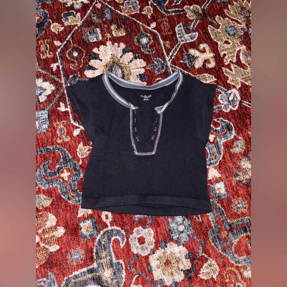 Urban Outfitters crop top